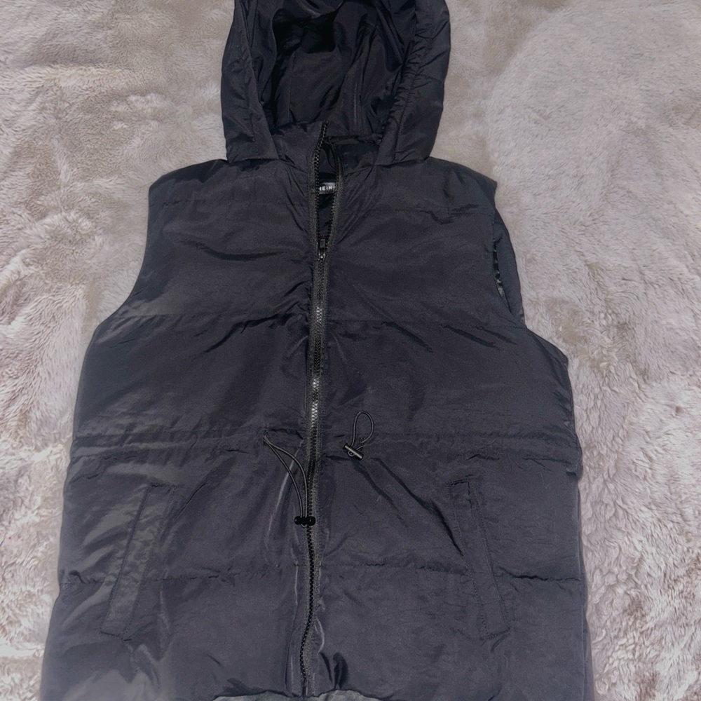 Black Hooded Puffer Vest